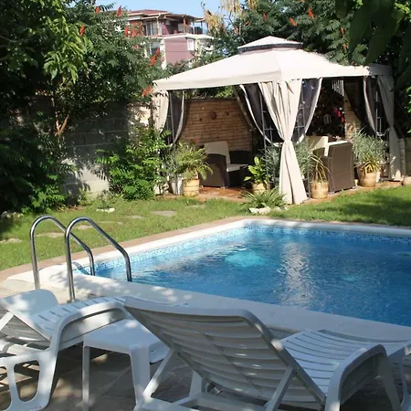 Guest House رافدا
